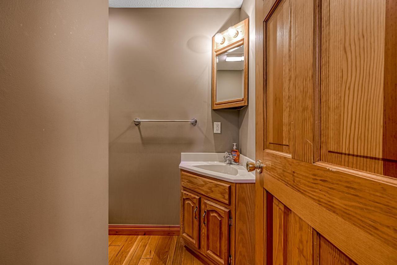 Roze Creek Villa McHenry Exterior photo
